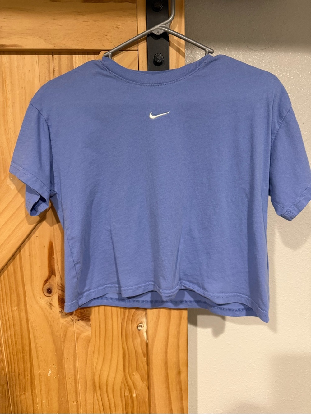 Girls NIKE tee.
